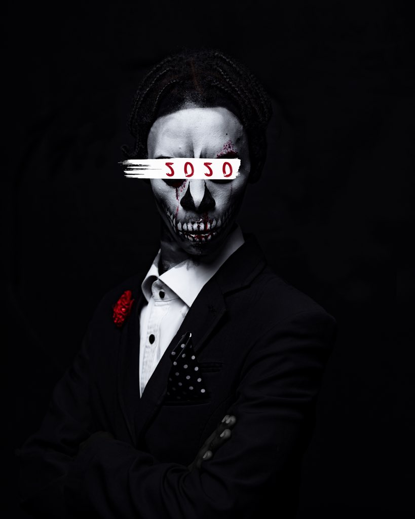 jimmynzi1's tweet photo. Masquer l'horreur par l'horreur.
La rendre plus acceptable, drôle et agréable.Cacher la terreur par la terreur. La rendre ludique, folle et joyeuse.Mais au fond, qu'est-ce qui nous pétrifié ? Qu'est-ce qui nourrit nos peur ? De quoi nous cachons-nous ? #Halloween #lepik #burundi https://t.co/JKGTWcFVV6