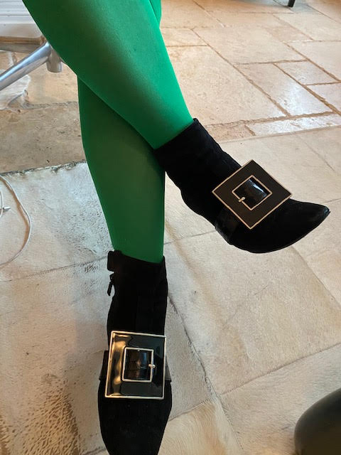 DeborahBothun's tweet photo. Wondering what color road these feet will be seen on 10/31? Follow closely to see further clues on who this is.  #HalloweenAtHome https://t.co/ExVSSdV6IH
