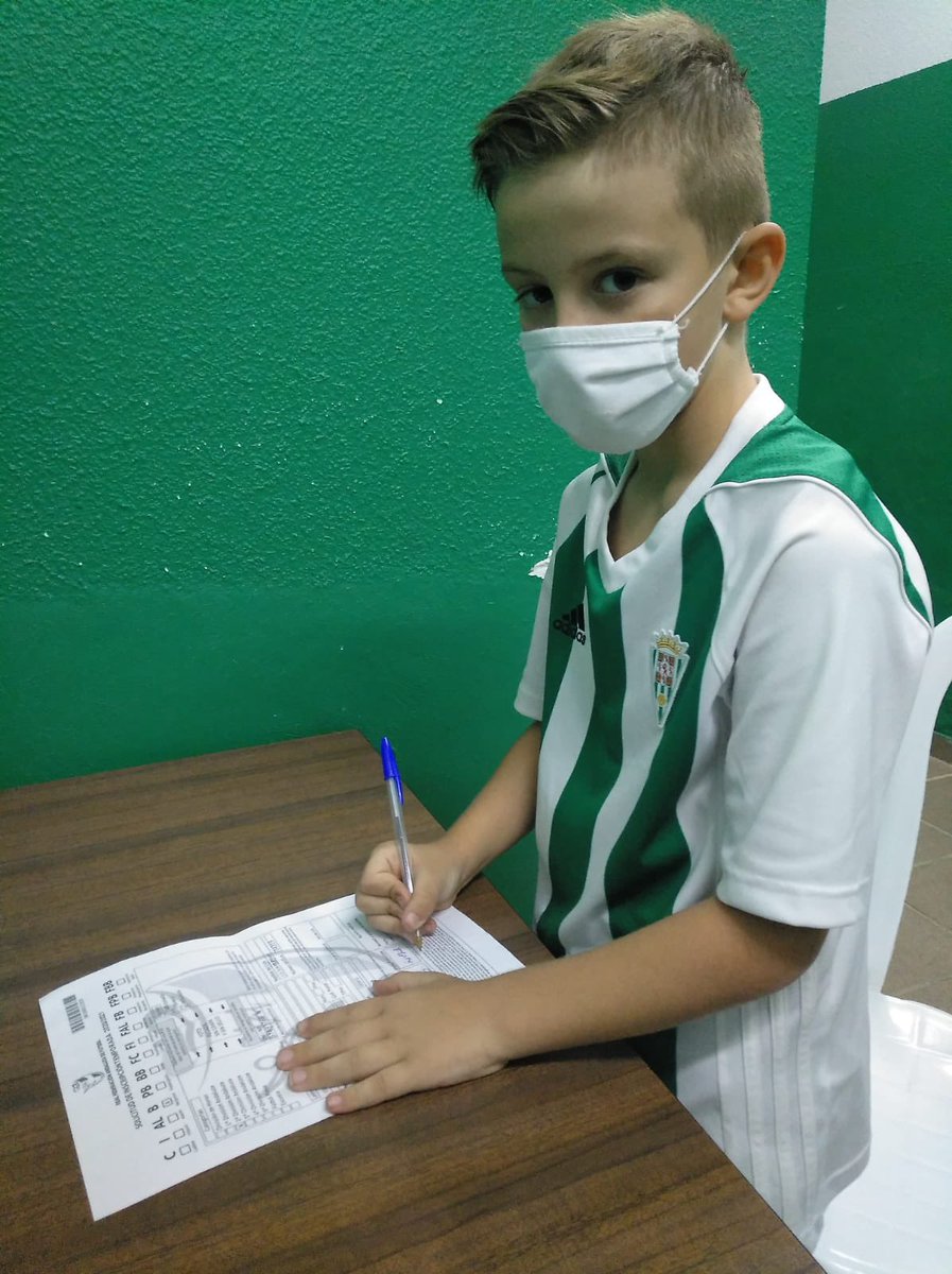 Ángel Ortega firma con nosotros esta temporada👏 bienvenido🤍💚

#semillablanquiverde🌱