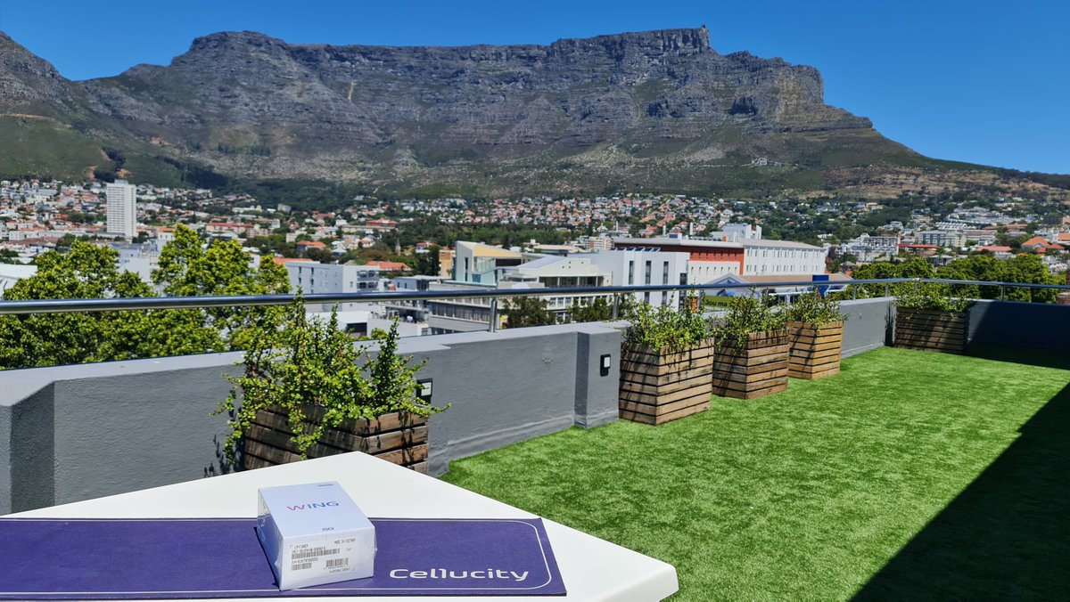 Cellucity's tweet photo. Look what's landed! The all NEW LG Wing.
Available online or at a Cellucity near you from 7th November
Pre-order yours today at the following link
-> https://t.co/PMtig9KPZd
@LGMobileSA
#LGWING #AuroraGray #illusionsky
#LGMobile #DiscoverTheUnexplored #ExplorerProject https://t.co/lqs7kKqZMP
