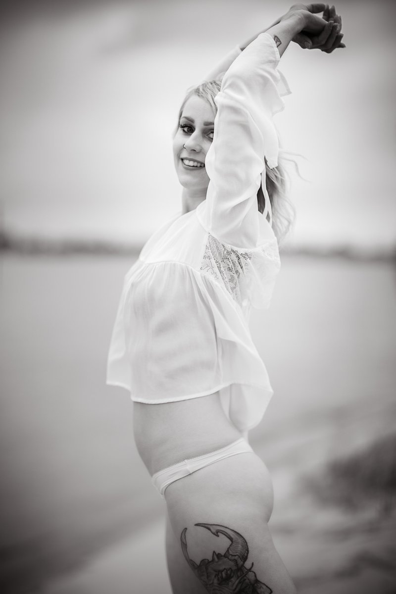 fmp_bremen's tweet photo. Lis_Shooting

------------
M: @lisweit
P: @frozen_moment_photografie
------------
Lust auf so ein Shooting? Dann melde dich gerne per DM oder E-Mail bei mir. 😁
------------
#frozen_moment_photografie #fmp #bremen #niedersachsen #fotografbremen
------------
------------ https://t.co/7X0cwn71k6