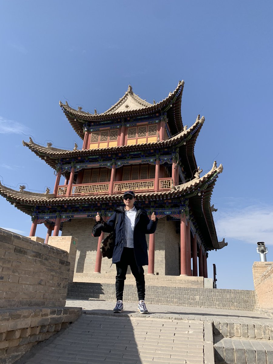 HuangLiang's tweet photo. 嘉峪关长城，嘉峪关城楼。 Great wall of Jiayuguan https://t.co/49aSf3amZy