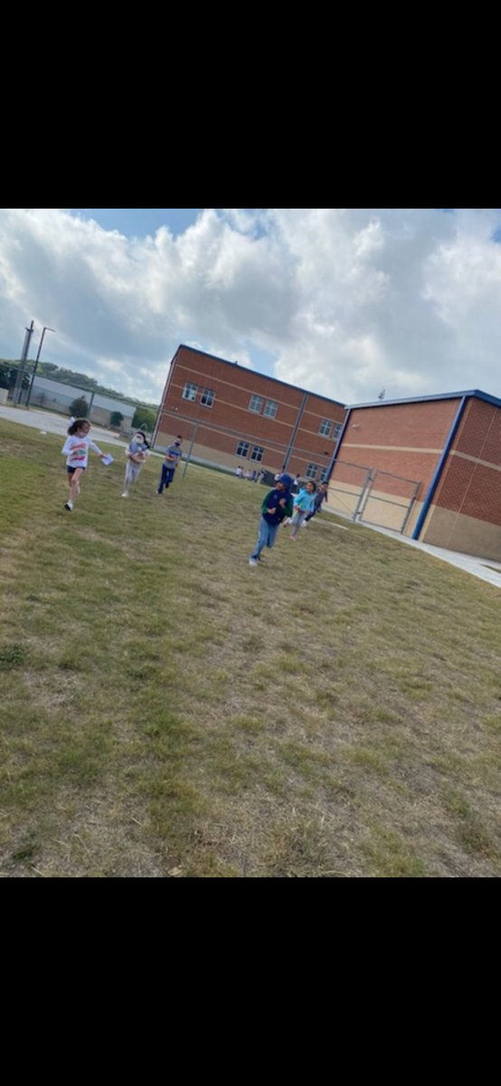 BonitaMartin20's tweet photo. Ellison Elementary Students have had an awesome time participating in the WalkNRoll Challenge., moving and working towards healthy lifestyles. #NISDSPOLYMPICS #NISDWALKNROLL #NISDBacktogetherbetter #NISDFAMILY #ELLISONBEES #ONEHIVEONEPURPOSE #CHASINGRAINBOWS #NISDELLISON https://t.co/TQNvQd8DQo