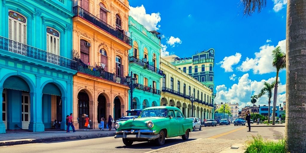 Travel_Fab's tweet photo. #havana #Cuba #stayinspired #holidays #cubastreet #travel #holidays #havananights #vacation #visit #DreamNowVisitLater #instatravel #instago #inthistogether #trip #holiday #fun #havanastyle #travelling #tourist #funny #PostponeDontCancel #travelagain #lateafternoon❤👍🕶 https://t.co/69CBieXct6