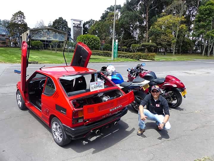 ALEJODesings's tweet photo. Recuerdo de un día con la familia Suzuki. Mi Suzuki CERVO y las hermosas GSX-R 600 - Hayabusa. #cervo #suzuki #gsxr #hayabusa @alejomotoss @ing.wilmeralejo 📸👍 🔥▶️ https://t.co/REJ2V0ZgNk