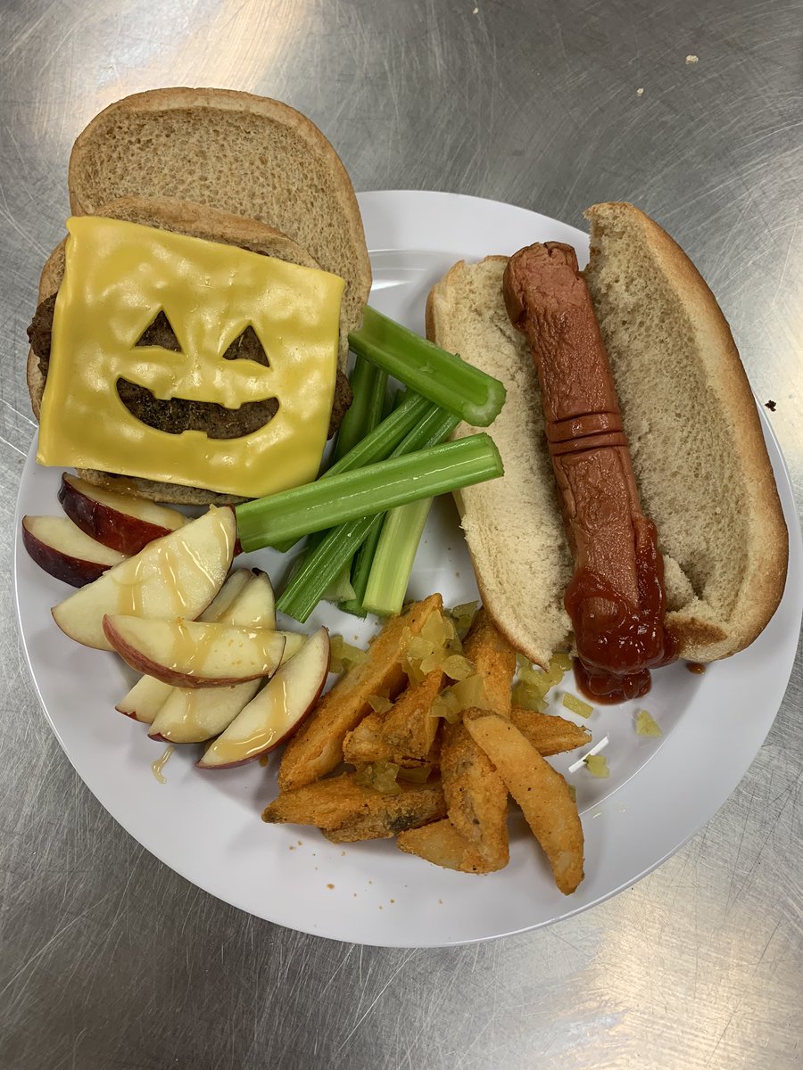 Teresa Lodes (@tng_teresa) on Twitter photo Spooooooky lunch at the High School! #momentsmatter #teamraybuckrocks #wearetng #tngfeedskids #godutch #tngfoodfun #trust #connections
<a href="/JoTNGRocks/">TNGTeamRaybuck</a> @SmDutchNation Spooooooky lunch at the High School! #momentsmatter #teamraybuckrocks #wearetng #tngfeedskids #godutch #tngfoodfun #trust #connections
<a href="/JoTNGRocks/">TNGTeamRaybuck</a> @SmDutchNation