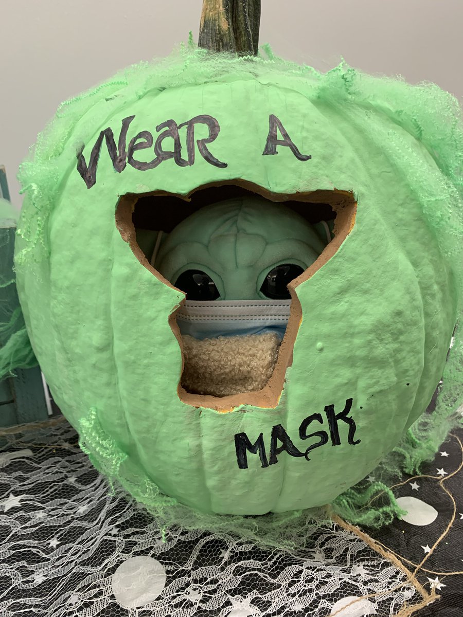 kirschj's tweet photo. @CleveClinicFL Annual Halloween 🎃 Pumpkin Carving Contest!
This is @CCFlaImaging entry!
In it to win it!
Thanks to Beca and her team for the effort!

THIS IS THE WAY!

@ajparlade @IanDrexler @diandtuiran @kstadt911 https://t.co/jcc9cnsEZb