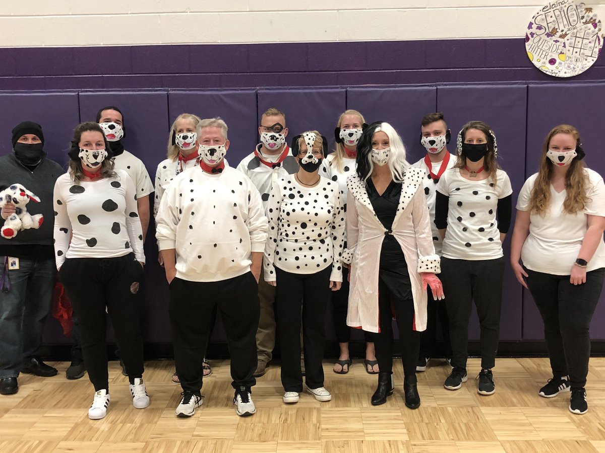 DanielleMProhas's tweet photo. Happy Halloween from Mechanicsburg! https://t.co/FzdnqsWHYB