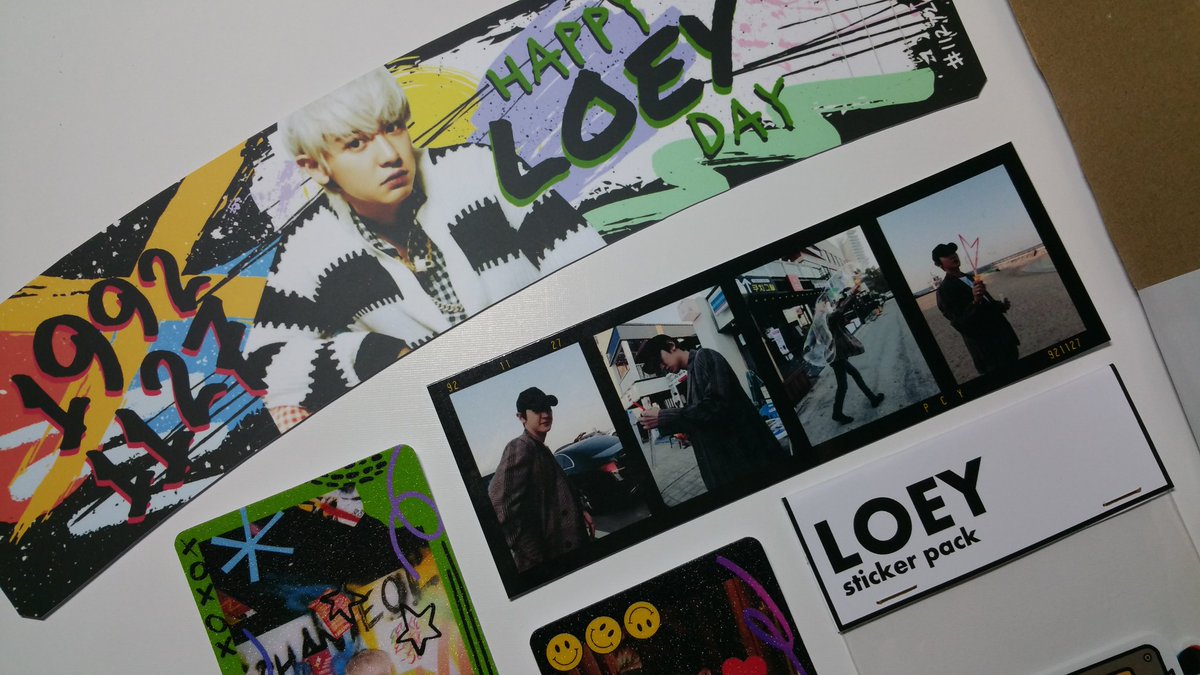 xoxowelly's tweet photo. Actual sample of the inclusions of our Park Chanyeol Birthday kit! What you see is what you get. ๐ #112720LOEYDAY https://t.co/i2IXGXpx8A