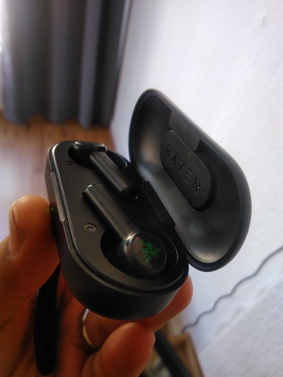 Mister Flak tweet media