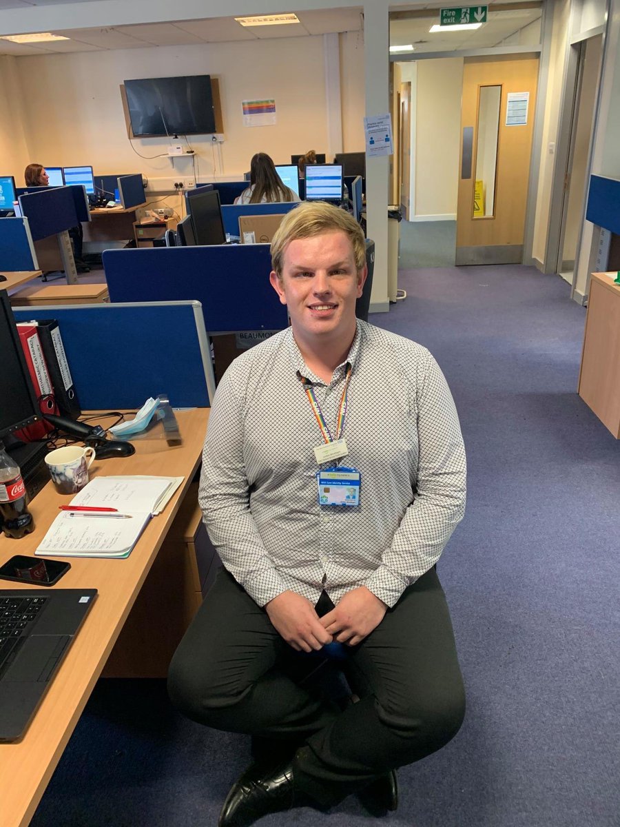 MY_NHSCharity's tweet photo. Our #Fridayfeeling post this week is dedicated to Jordan Mirallegro, Jordan is proud to be #TeamMY and is proudly showing his admiration for his fellow colleagues today at 2pm by agreeing to shave his head by way of respect to those facing challenging working conditions #nhs https://t.co/GhLMUNbhyH