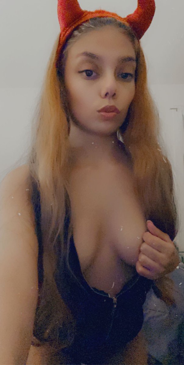 EtherealxStorm's tweet photo. I’m active with my subs on OnlyFans so if you’re not subscribed you’re missing out. 

findom | femdom | Goddess | finD https://t.co/WgnlUCvIJq