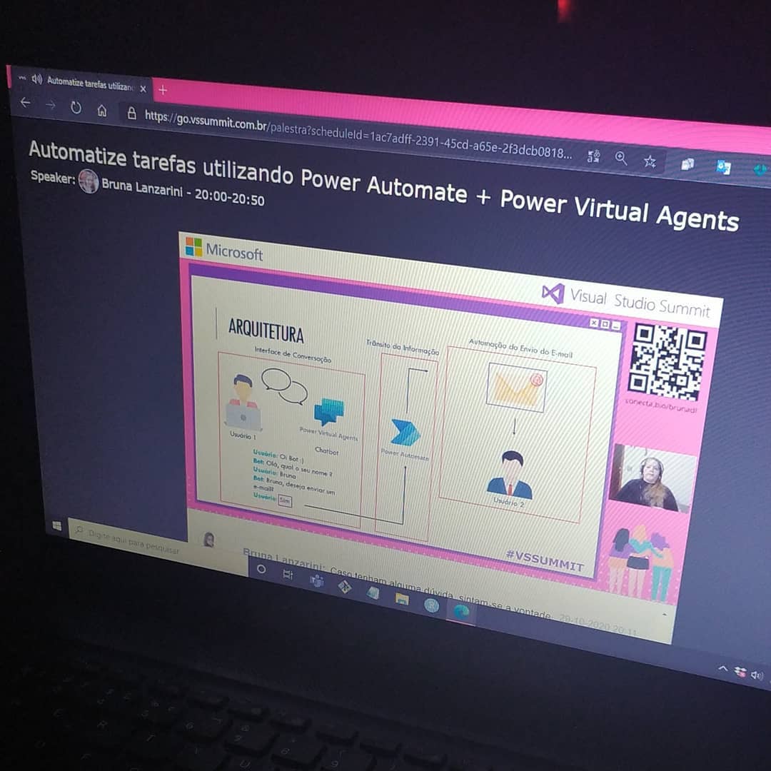 brunadl_'s tweet photo. Noite de VSSummit aqui em casa 💜
Mesmo sem luz, a gente deu um jeito de interagir com os participantes ☺️
#MSFTStudentAmbassadors #vssummit #powerplatform #chatbot #RPA #bots @IamPablo @_orlandomariano @MSFTImagine - @ Peruíbe - São Paulo 🇧🇷 https://t.co/R6OtLDuqeC