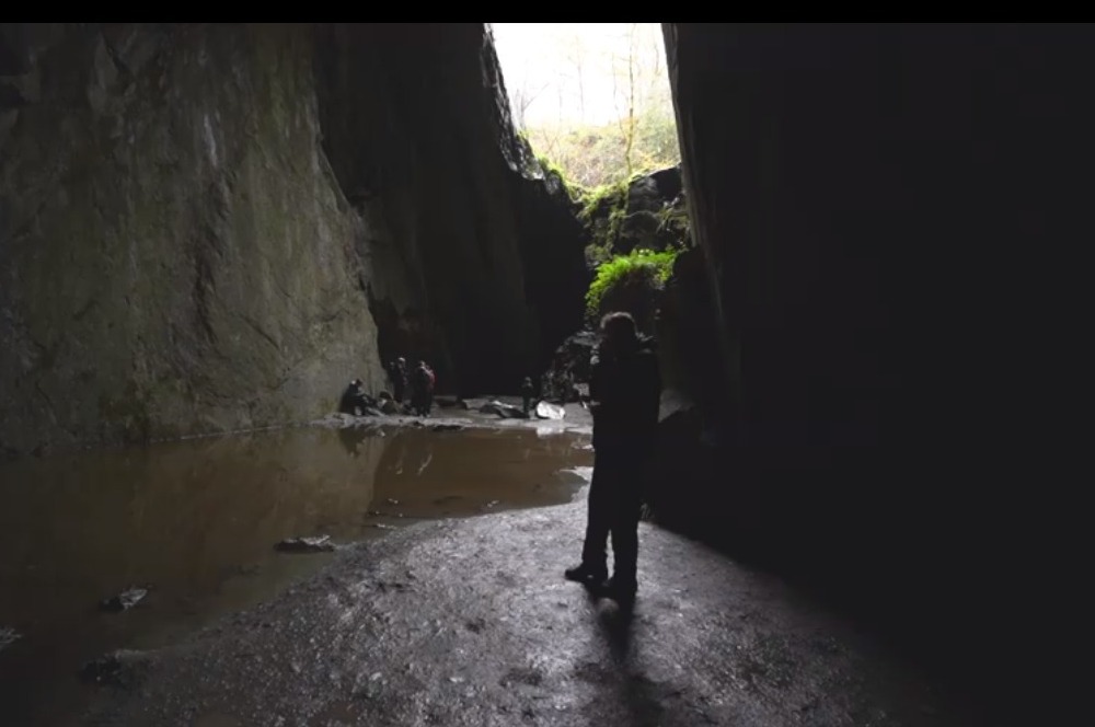 TentipiTents's tweet photo. The Wandering Minstrel of Little Moria... OK it's #CathedralCavern in #LittleLangdale but the sound is beautiful :-) Nice clip captured by Tony Stephenson our UK agent.
https://t.co/tvuVlabyuQ https://t.co/nFOub3Tumn