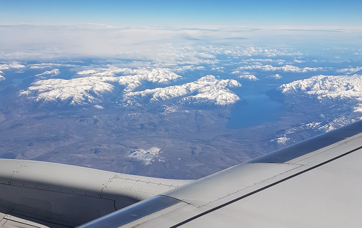 🇦🇷✈️ Per vandaag zijn reguliere internationale vluchten weer welkom in Argentinië. KLM zal om de dag van/naar Buenos Aires vliegen, meldt persbureau Télam. Opgelet: Alleen toeristen uit de buurlanden van Argentinië mogen momenteel het land in.