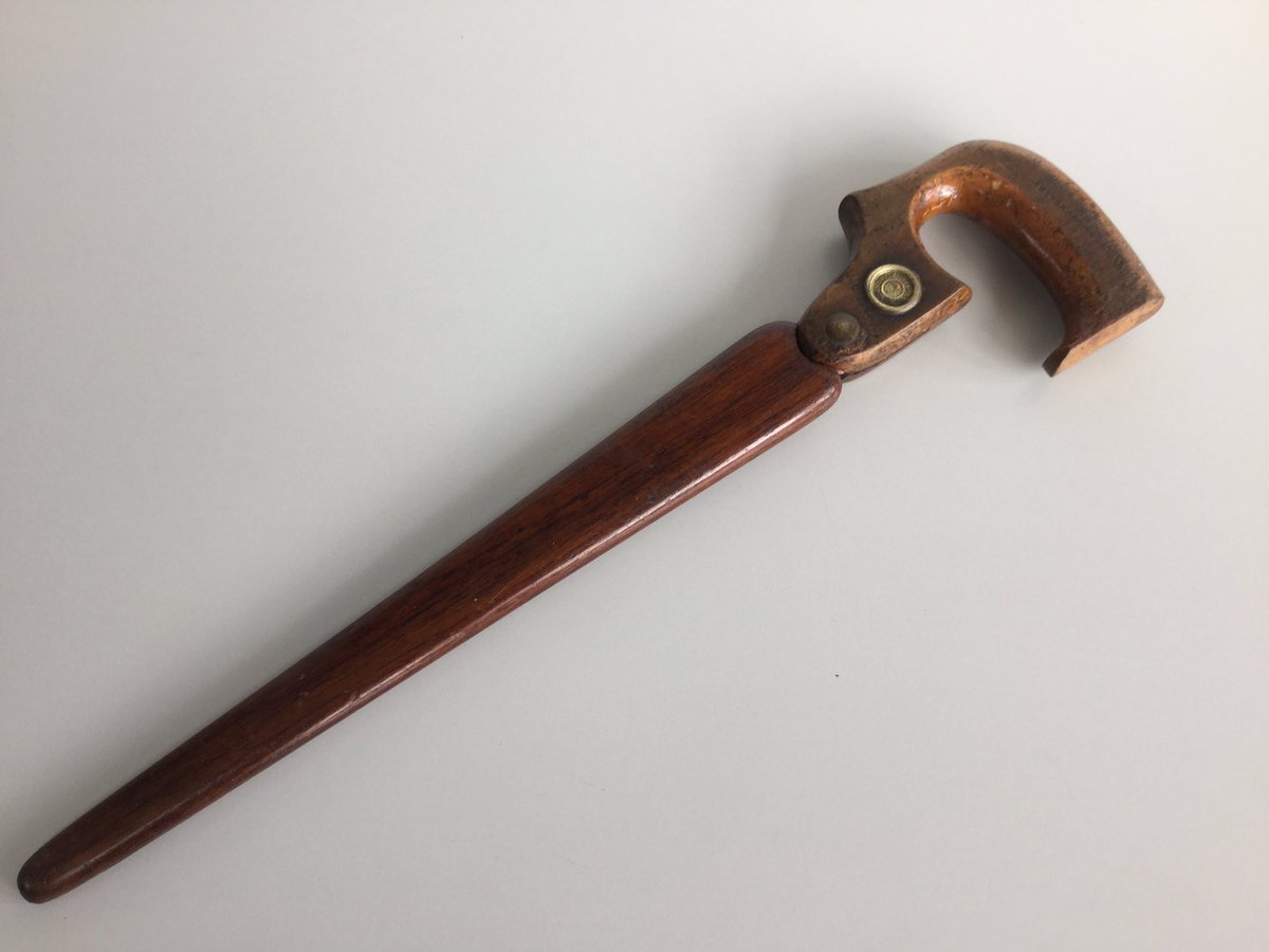 oldschooltools's tweet photo. #disston saws have always been said to have been amongst the best saws ever made, this is a beauty with its purpose made wooden sheath https://t.co/yc1lk2Rosr