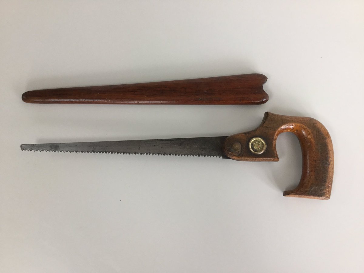 oldschooltools's tweet photo. #disston saws have always been said to have been amongst the best saws ever made, this is a beauty with its purpose made wooden sheath https://t.co/yc1lk2Rosr