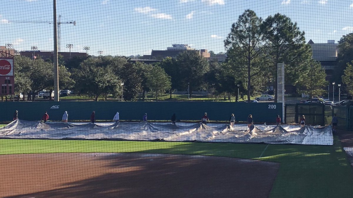 Coach_Alameda's tweet photo. “Many hands make big work seem small” ... grateful for #ALLin💯 Seminoles!  #fsacc is easy to do! https://t.co/PnS86GeYqN