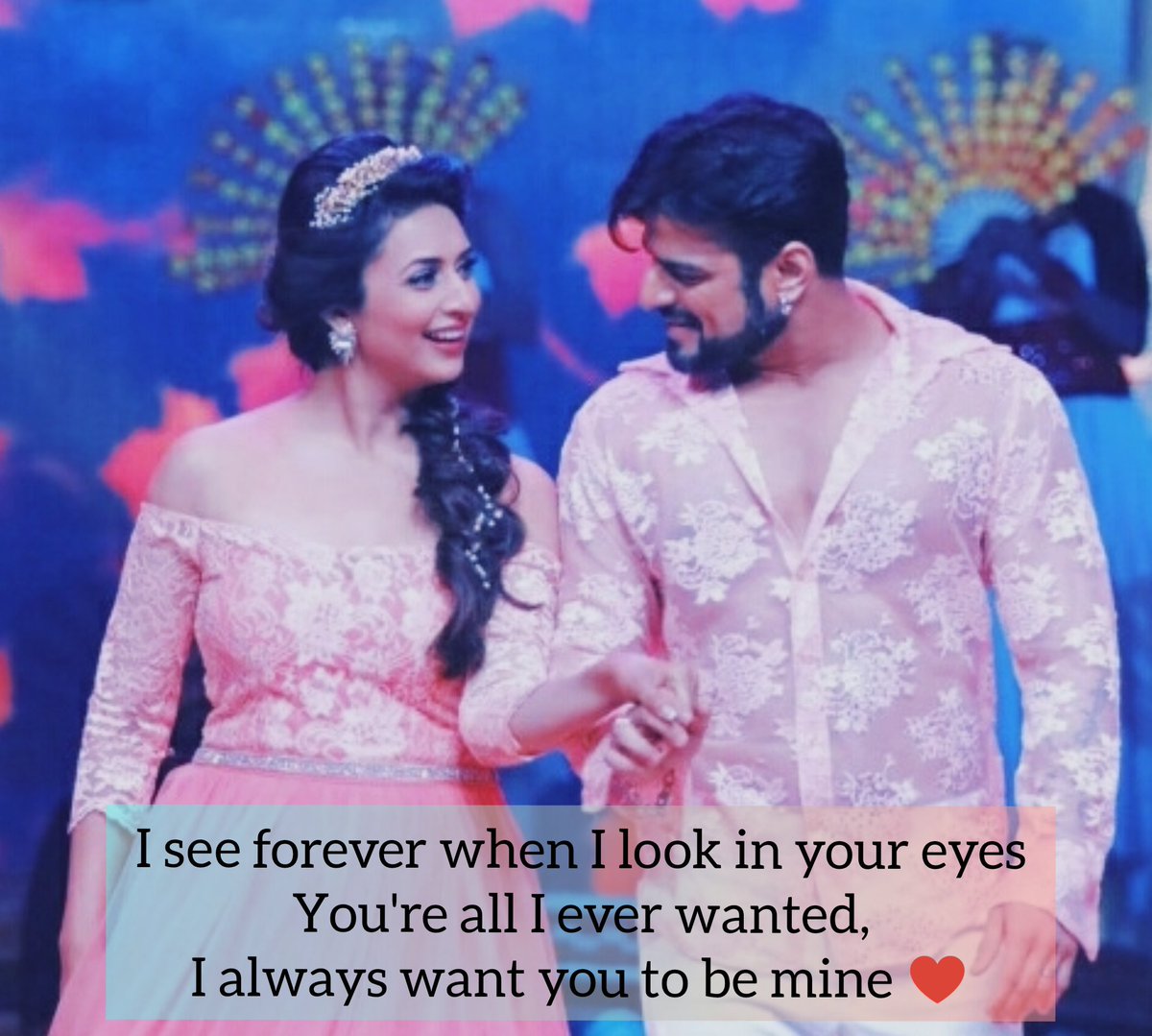 IshRa85's tweet photo. ♥️💫
#IshRaDivAn #IshRa #DivAn #DivyankaKaran #RamanIshita #YHM #YehHaiMohabbatein 
#RavanKumar #JhansiKiRani #IshRaForever #DivAnForever #BestOnscreenCouple #WillMissYouYHM  #Intezaar_e_DivAn #CastDivAnTogether
@Divyanka_T @iamkaranRpatel https://t.co/C0854TqGHr