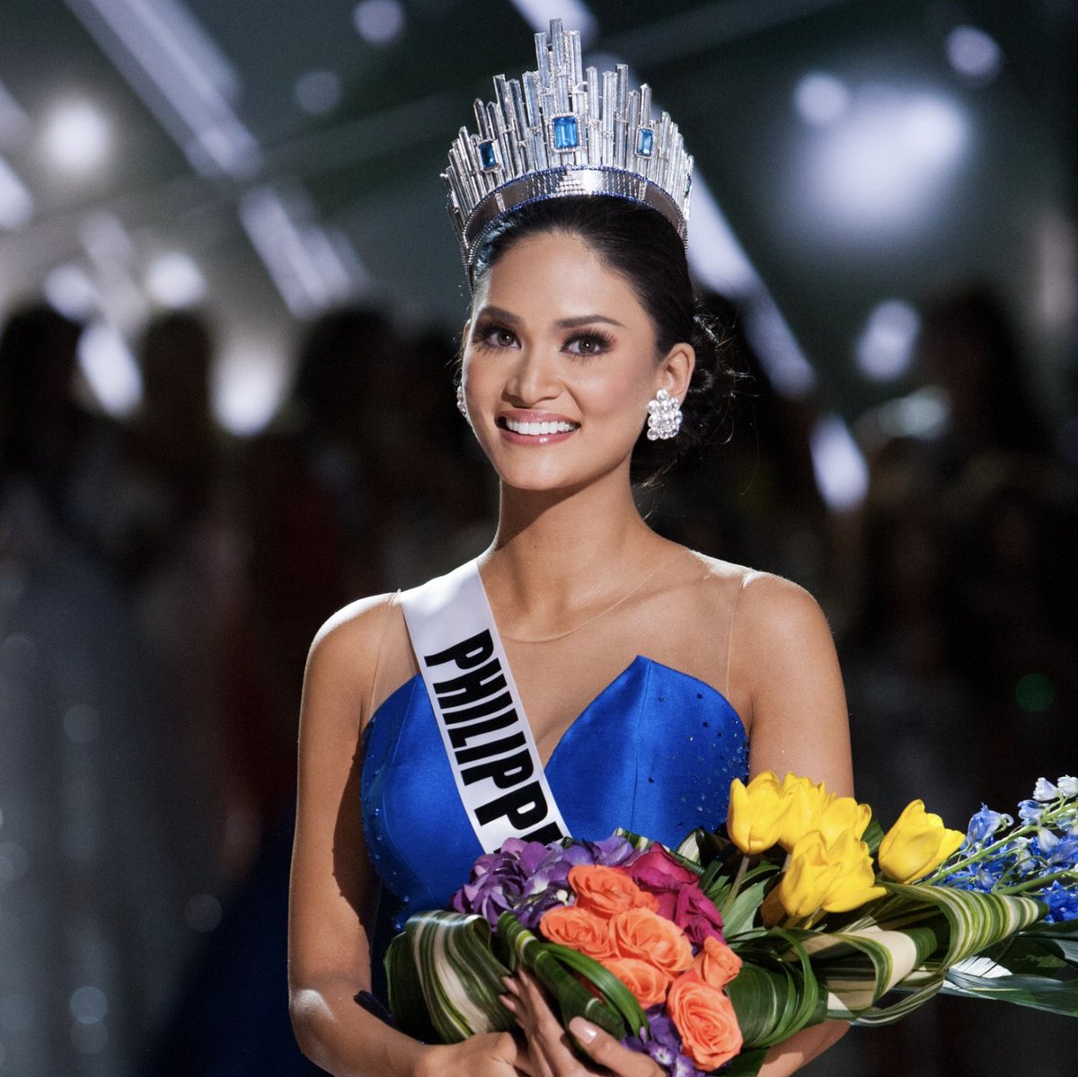 cheletaa's tweet photo. "I have to apologize... The first runner up is Columbia. Miss Universe 2015 is Philippines!!" @PiaWurtzbach #nfid21 https://t.co/pOaoGyISGZ