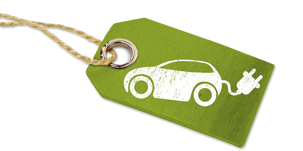 paydirekt's tweet photo. It‘s a match: #ECharging und #paydirekt. Warum? Das ist ein Thema des bevorstehenden @ehi_org Payment Kongresses. Mehr dazu von @hvormwalde, #GIZS und Dr. Dominik Freund von #wallbe am 5.11. im Livestream. Save the date! https://t.co/usQweEGrOx https://t.co/zOuQRbbivF