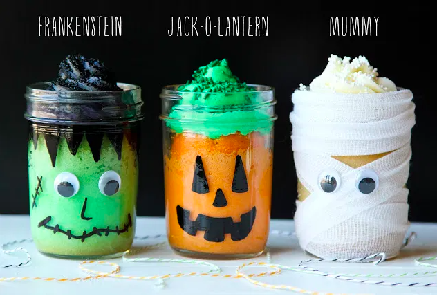 What a fun idea for your #Halloween festivities! Make these with little kids or have them out for friends! #MiniCakeMasonJar #BOO #HalloweenRecipe #EcoJarz #MasonJarRecipe 

*Thank you <a href="/IMadeSimple/">Integration Made Simple</a> for the great idea!