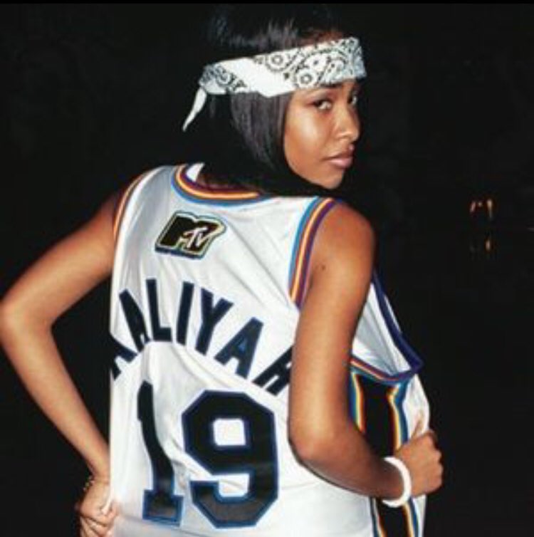 liyahmonett's tweet photo. We’re one in a million❤️ Had to dress as my idol✨
@AaliyahHaughton #nfid21 #Aaliyah https://t.co/IAdow79pnP