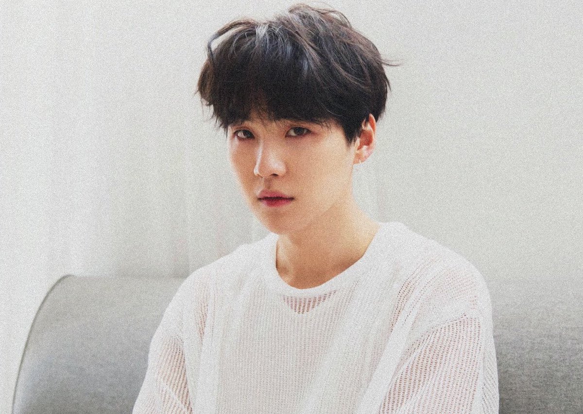 agustdfms's tweet photo. soft ☁️ https://t.co/ioElsAYLkS