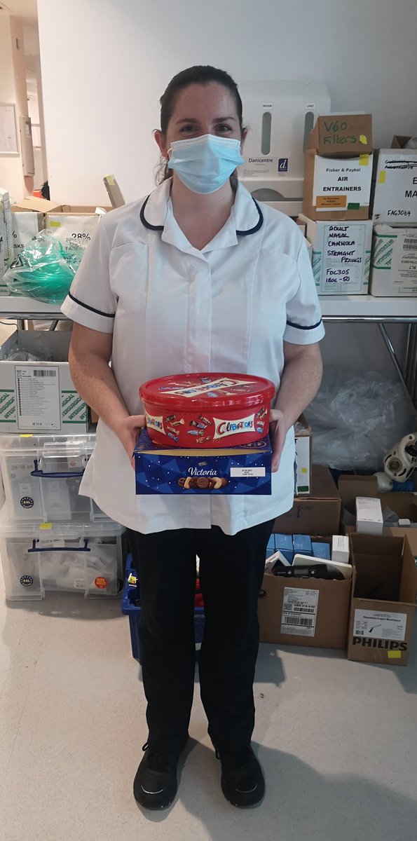 lucyewadsworth's tweet photo. Always nice to received goodies from patients. Well done @EmilySmithCF, well deserved!

Also welcome to twitter Emily 👋 https://t.co/hWVvpMHDht