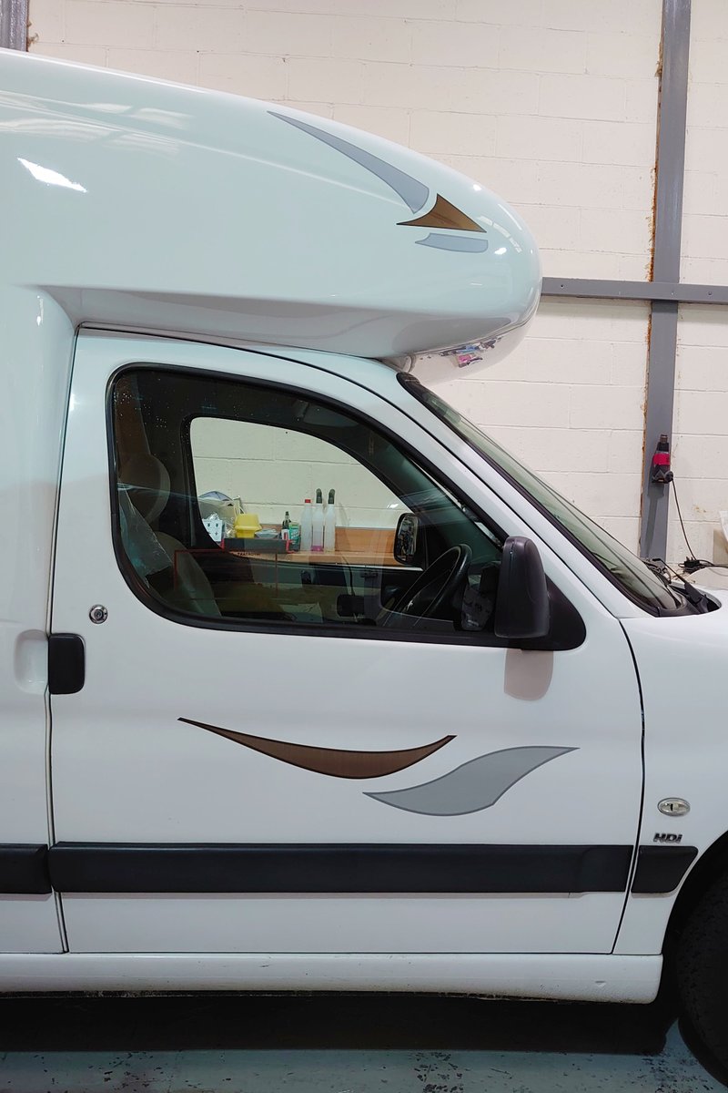 LNGraphicDesign's tweet photo. Crisp new #Mezan #Graphics for this #campervan after some repair works π https://t.co/viP0uKrIz8
π 01788 833020
π§ l_ngraphicdesigns@hotmail.co.uk
#lngraphicdesigns #stickers #decals #customstickers #campervangraphics #caravangraphics #3dgelstickers #rugby #coventry https://t.co/mat3Bf5Y6v