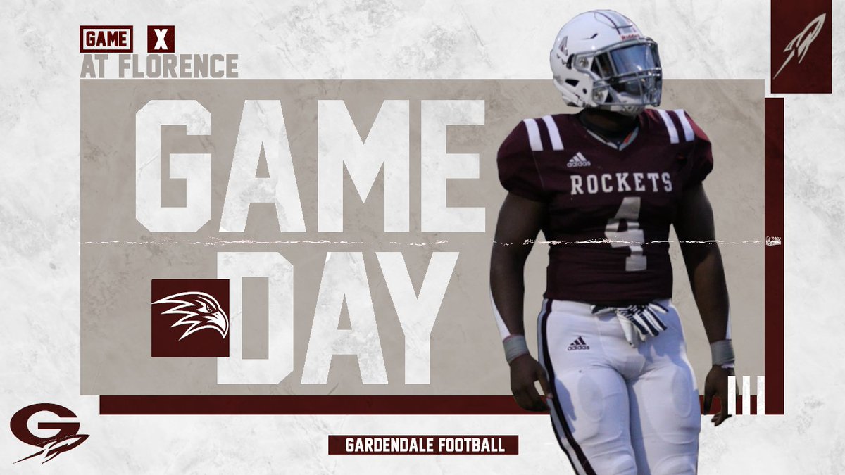 GdaleHSFootball's tweet photo. Big game tonight in Florence🚀🚀
#WIN #LiftOff20 https://t.co/qVhriZSaNu