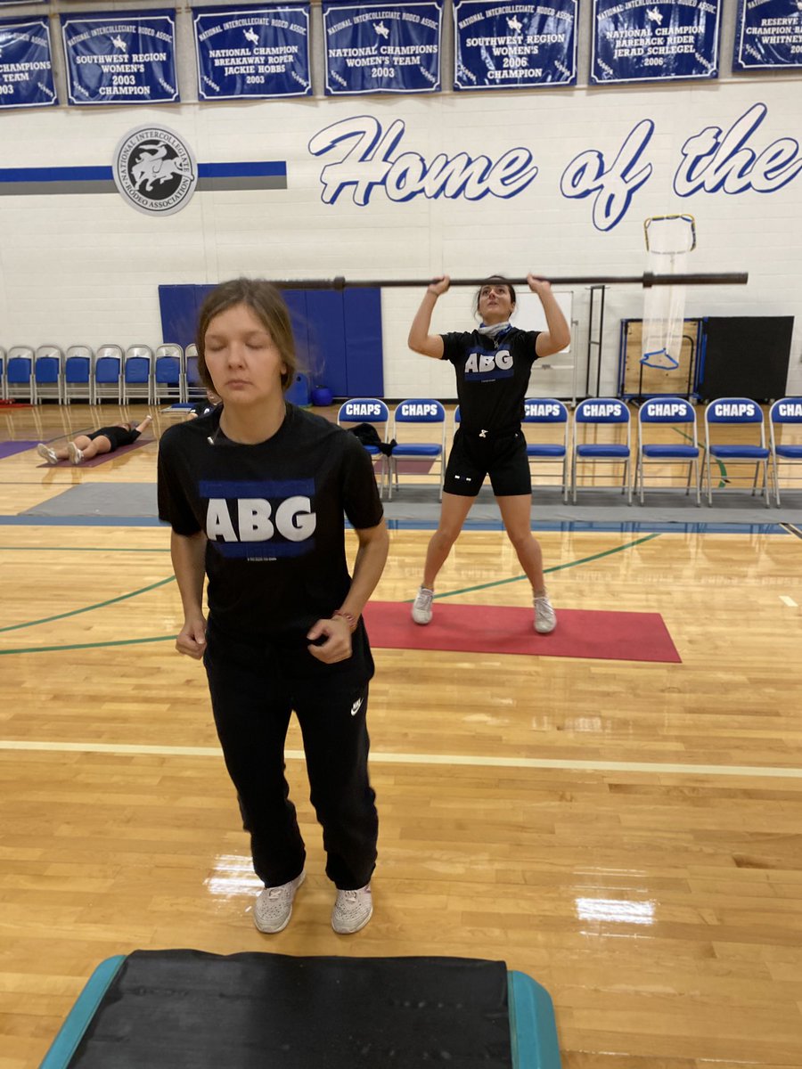 vernoncollegesb's tweet photo. Sweat for breakfast! Friday’s are for securing the bag 💰💍

#BTA #ABG #PLTF #getthatbonus https://t.co/mMUeoWH0bv