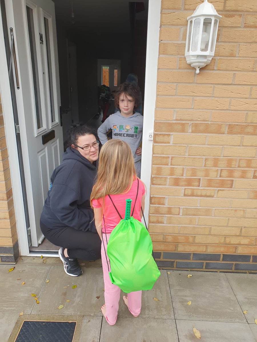 ALSportDev's tweet photo. Smiles all round this morning receiving their sports packs 😁👍🏻 Working in partnership this week with @BlaenauGwentCBC Families First and Flying Start to encourage families to remain active at home during lockdown! #SimpleButSignificant https://t.co/XQyp3ZjKwo