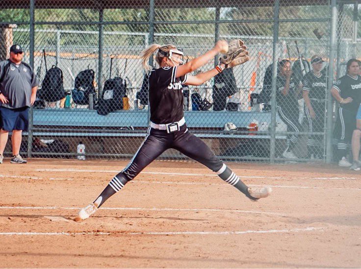 m_vandenbout21's tweet photo. After a long and thoughtful process, I have decided I will be continuing my educational and softball career at Temple College! Thank you to my coaches, family and friends for supporting me throughout this process. Can’t wait to be a Leopard! #yahleps 🐆 https://t.co/gsRJAOJoos