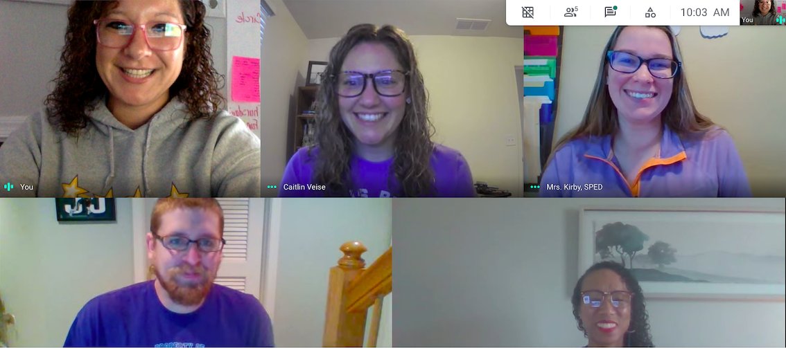 PHESgrade4's tweet photo. Fourth Grade is purpling up and showing our #PHESpride! 
#AACPSAwesome #SpiritWeek #purplefriday https://t.co/flCLOBp0Ax