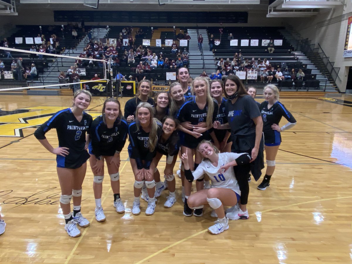 cratliff34's tweet photo. Super proud of my little girl! Very impressed with her work ethic this season. Shes been awesome to watch. Congratulations on the 15th regional championship @blairratliff  @DawnKinner and the volleyball team. https://t.co/MIUWRyiAuX