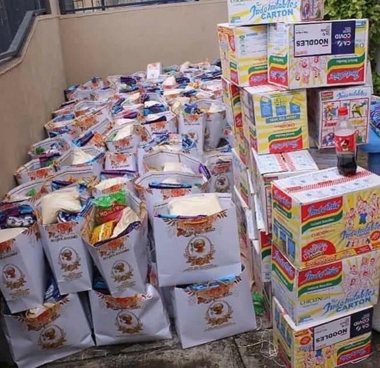 OurFavOnlineDoc's tweet photo. We have to start taking these messages and truths we uncover here beyond social media.

If you live in Amuwo, Lagos State;
Please let all the poor people there know that Madam Mojisola Alli-MacMoron stole their Covid palliatives and shared it as birthday souvenir.

Pass this on. https://t.co/vFEa3GrnrD