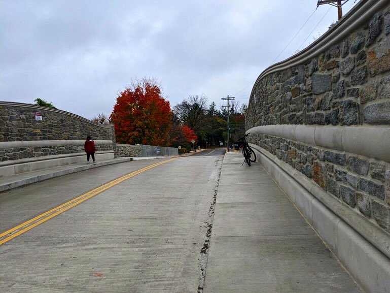 cityavedistrict's tweet photo. BRIDGE RE-OPENED 🙌🏽 Have you drove or walked across the newly re-opened Union Avenue Bridge yet?🚶🏾‍♂️🚗 @PennDOTNews started the replacement of the bridge back in July of 2019. Next time you are in the area, check it out. #CityAve #unionave  #bridgeconstruction #reconstruction https://t.co/6xEKHhsBam