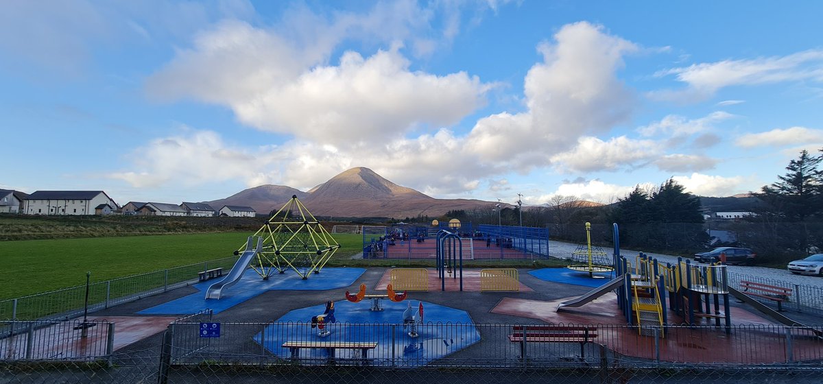 Russell Armstrong tweet media