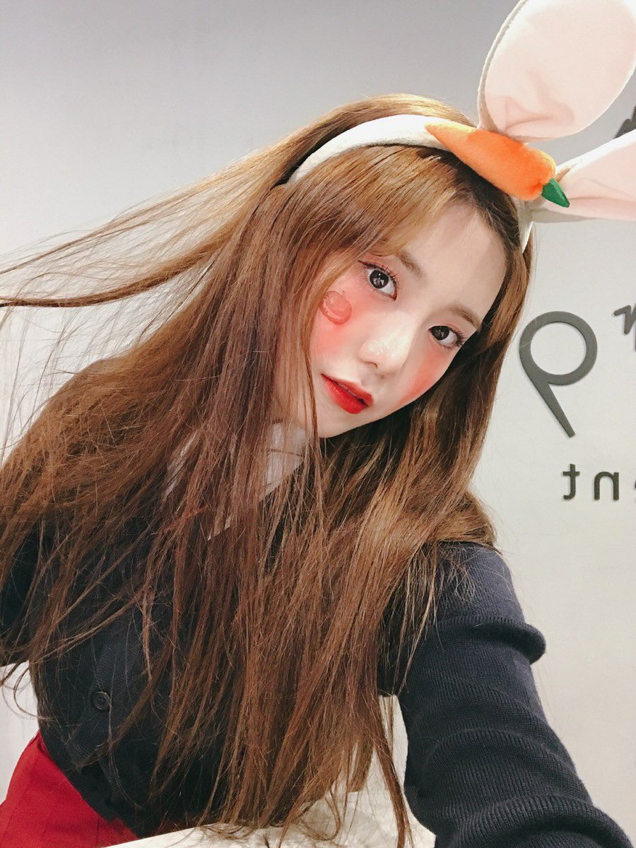 cignature_J9's tweet photo. 덧니토끼💚🐰

#시그니처 #cignature #예아 #YeAh #Listen_and_Speak #아리송 #ARISONG https://t.co/Z8MImYRD8e
