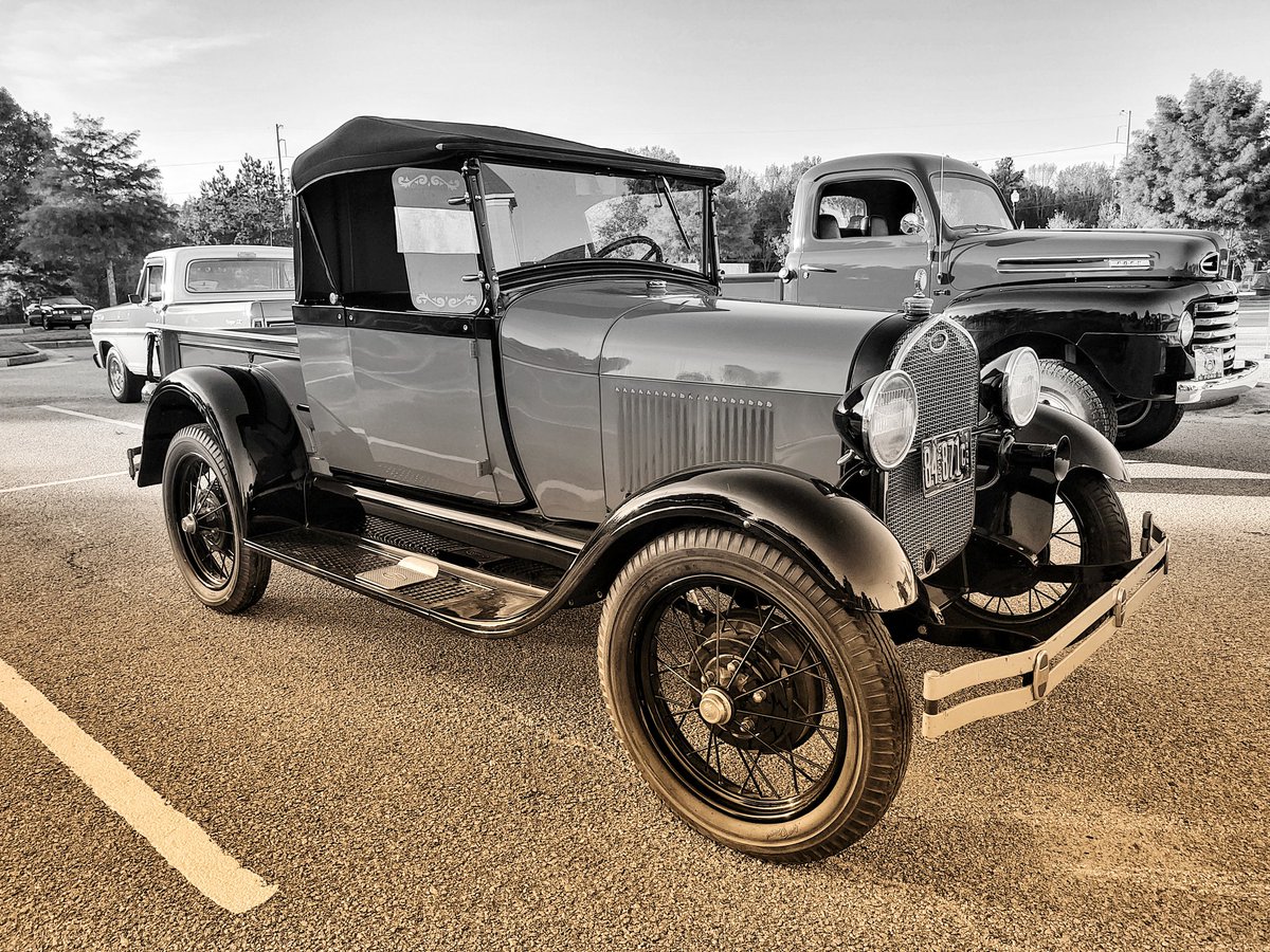 vehicular19's tweet photo. #fordtruck #fordmotorcompany #carshow #augustaga #grovetownga https://t.co/8Q9vncCPWq
