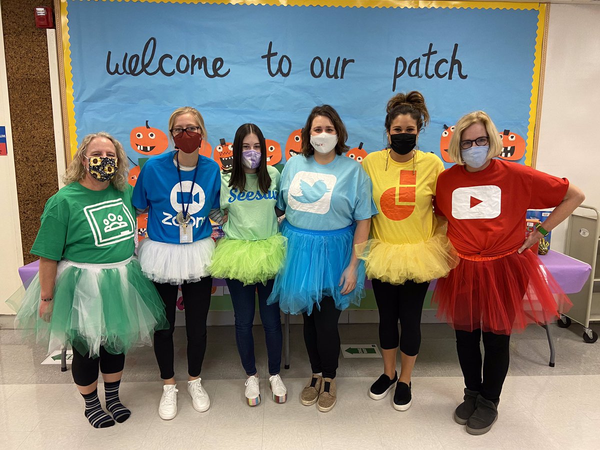 SoaringSiegels's tweet photo. “Appy” Halloween from the 4th grade team! #d39cheetahs @McKCheetahs https://t.co/HmGmYpoqoy