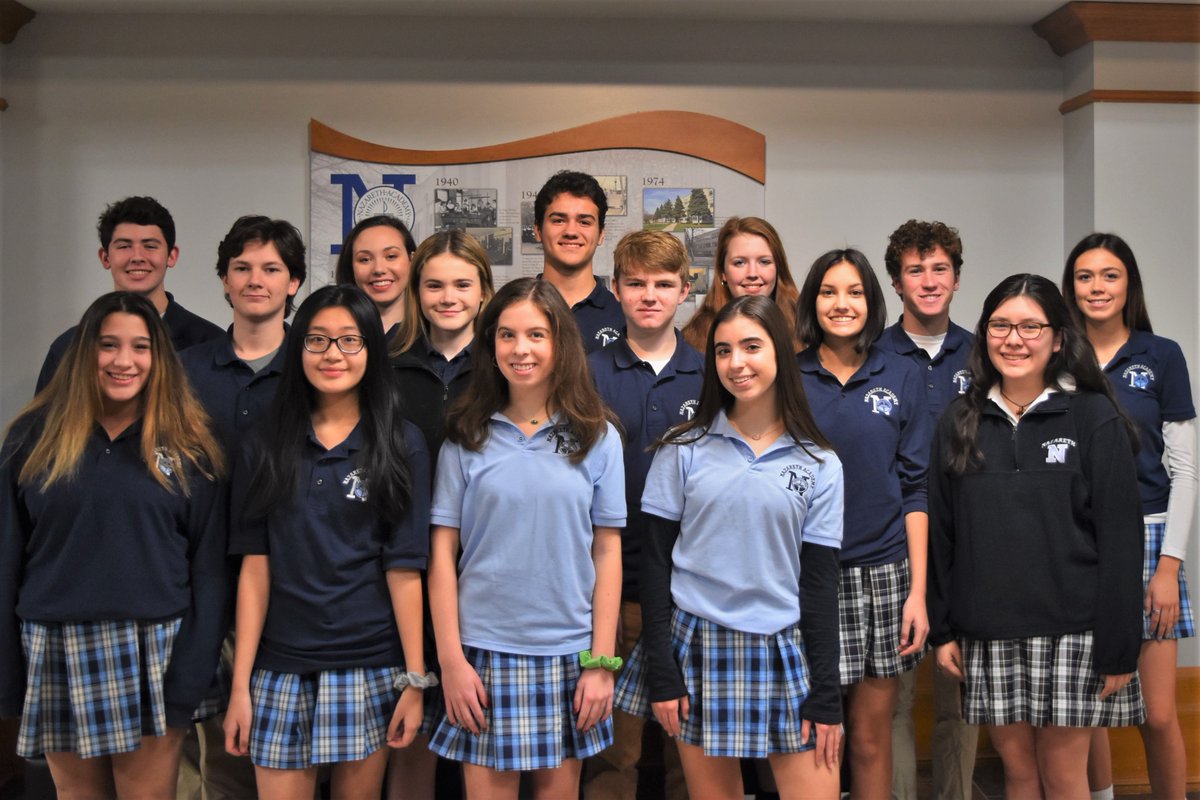 NazarethLGP's tweet photo. YC2 program has been a terrific experience for Naz students. Don’t miss your chance to make a difference in your community. Juniors & Seniors, apply to be a changemaker by November 6. #NazService #NazUnity #NazLeaders https://t.co/FkoU5xTaBU https://t.co/ckWpeo5sj1