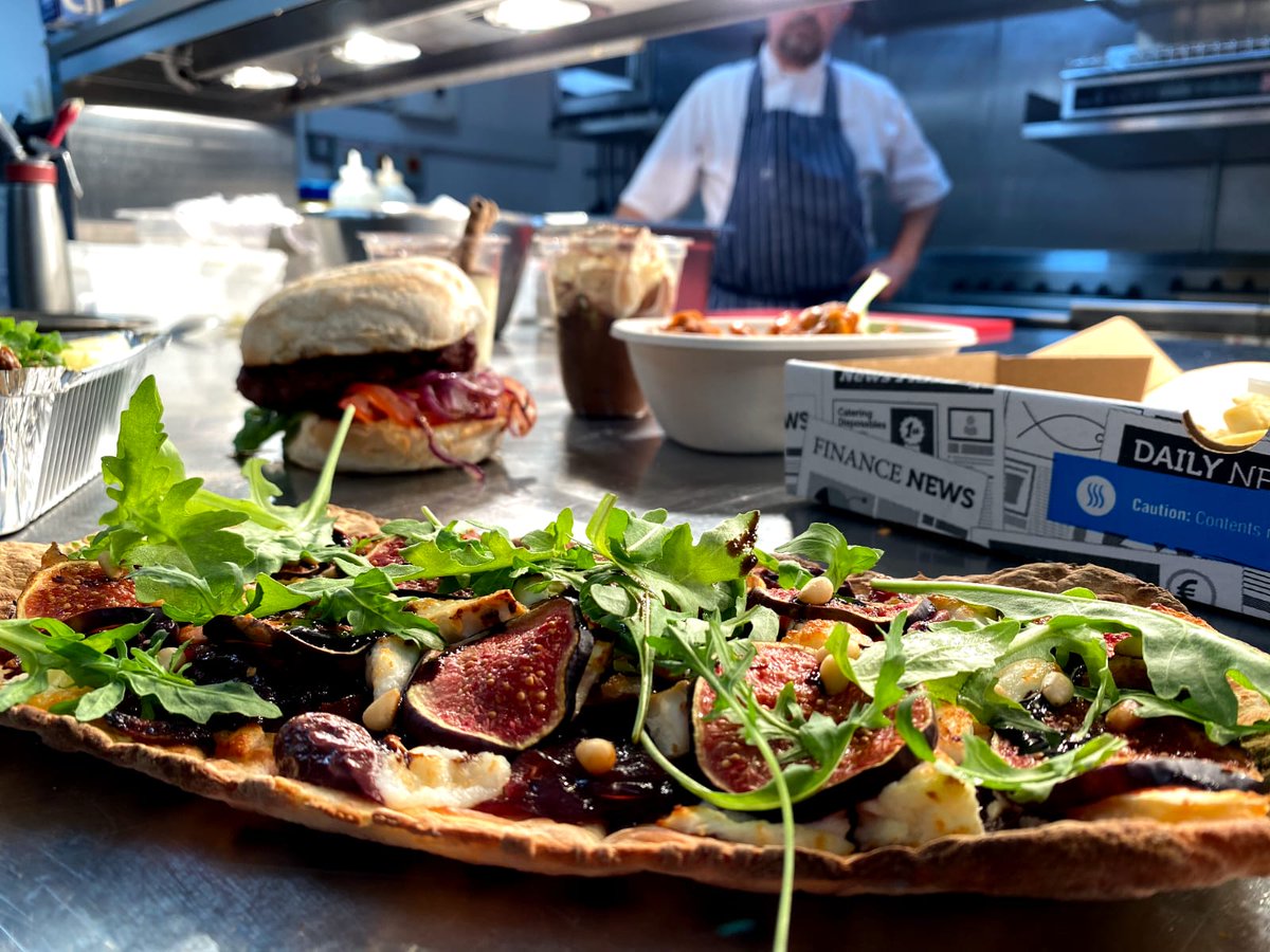 SchoolhouseD4's tweet photo. Planning for dinner tonight? Let us do the hard work for you! There's something for everyone on our NEW #Takeaway menu. ☎️ 01 6675014 #TheSchoolhouse https://t.co/9tGdRFB3dv