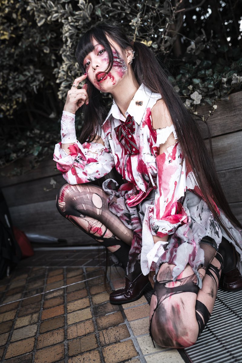 gaosama_cos's tweet photo. ゾンビJKとゾンビナース🧟‍♀️
Happy Halloween👻🎃 https://t.co/T5XyEL7psh