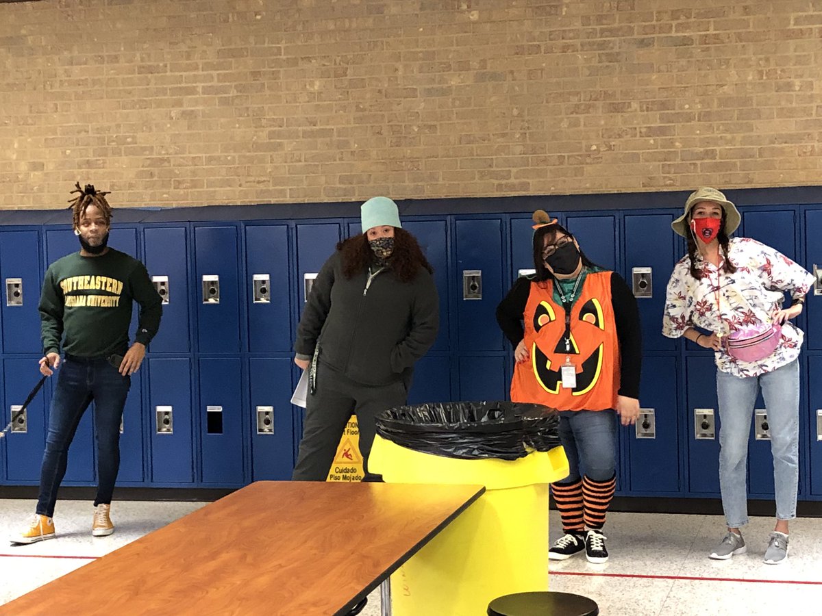 Vivacious vOWLS always in spirit!
#olleIMPACT #BringYourA-GAME <a href="/OlleMightyOwls/">Olle Middle CITGO Innovation Academy</a> <a href="/AliefISD/">Alief ISD</a>