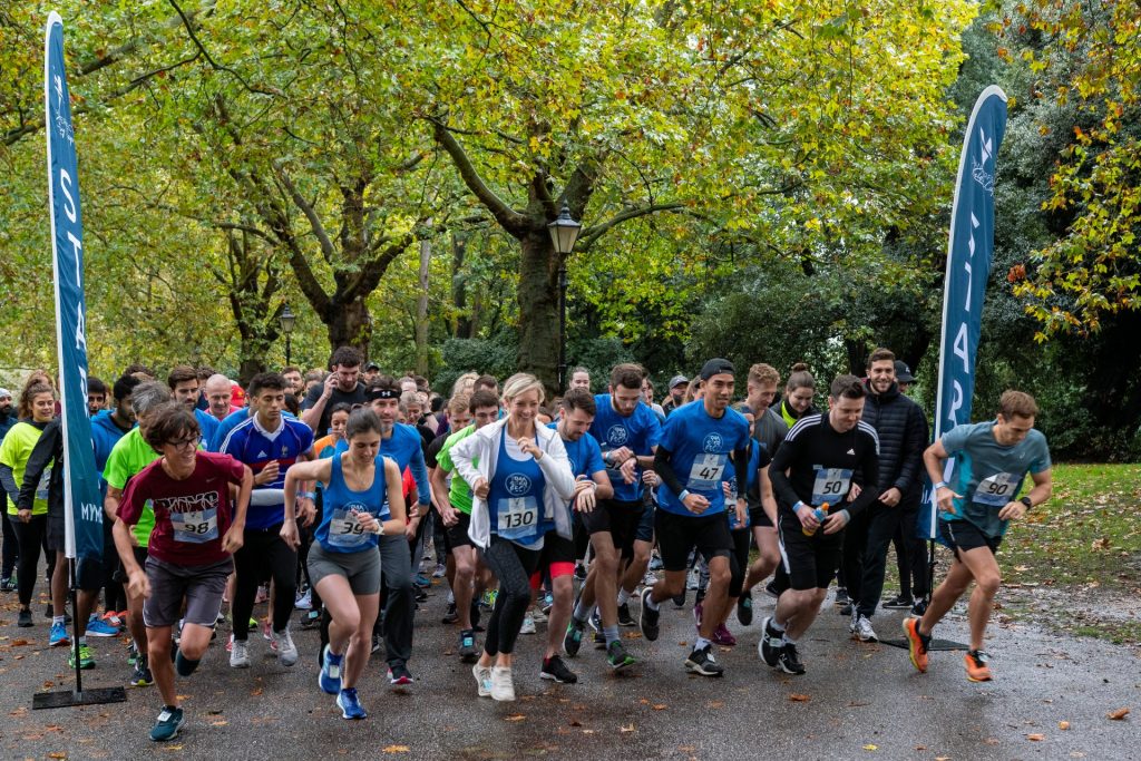 PhilShawe's tweet photo. and we continue to support @TheVFoundation through our annual Victory Lap corporate runs. #throwback #transperfectfamily #payitforward https://t.co/yBH470tDQZ