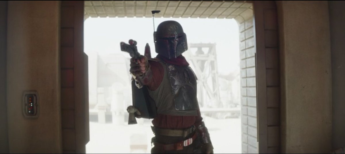 RhinestoneJoe's tweet photo. So it happened! For the first time an SW lit character made the jump from the printed page to live action! #CobbVanth is one of the coolest characters to emerge from post-2014 canon, I'm glad he got the live action debut he deserved! #TheMandalorian #ChuckWendig https://t.co/e7cgQ7slqk