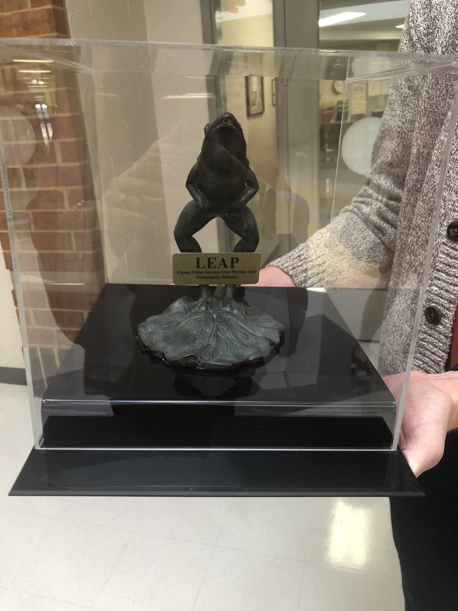 Lex1EdFound's tweet photo. Congrats to Gilbert Elementary for the 3rd place LEAP Campaign winner for elementary schools this year with an 11% increase in employee contributions!
@lexingtonone
@gilbert_elem
@WillHMoody
@GLittle_Lex1
#LEAP2020 https://t.co/WJAqKEQcVd