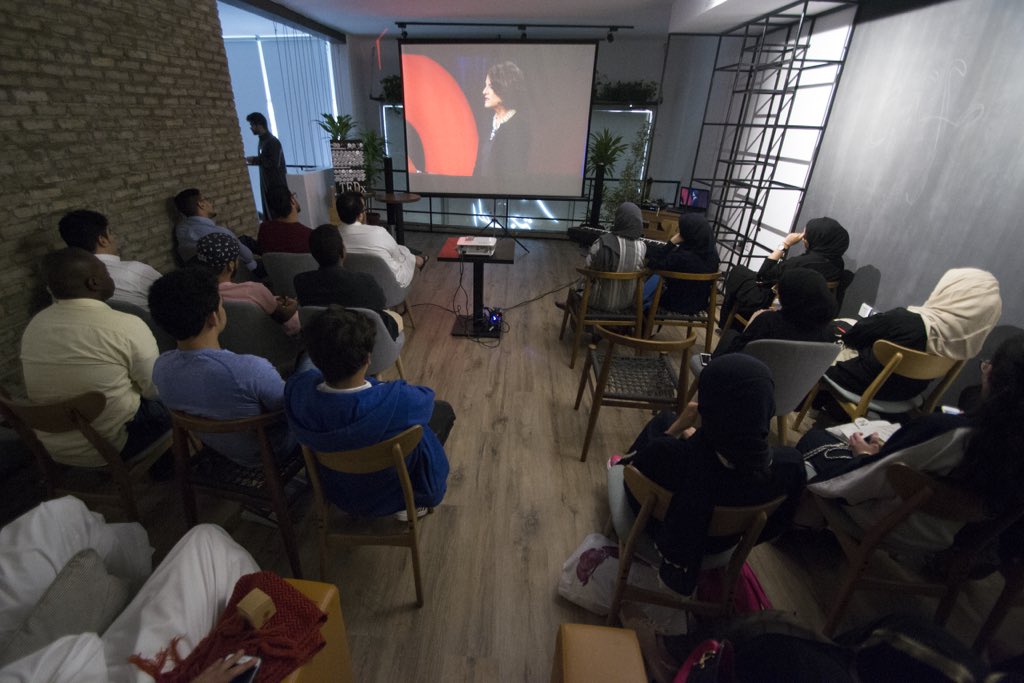 TEDxAlhamraa's tweet photo. How it started:             How it's going: https://t.co/UDH55tgRja